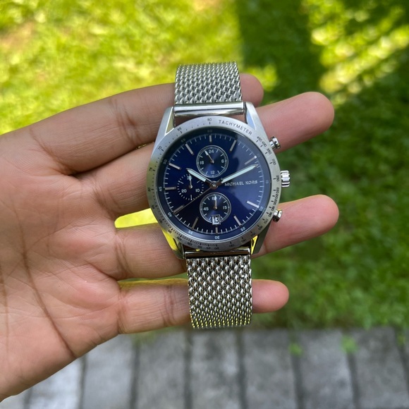 Michael Kors Men's Accelerator  Silver Stainless-Steel Watch mesh bracelet - Picture 2 of 10